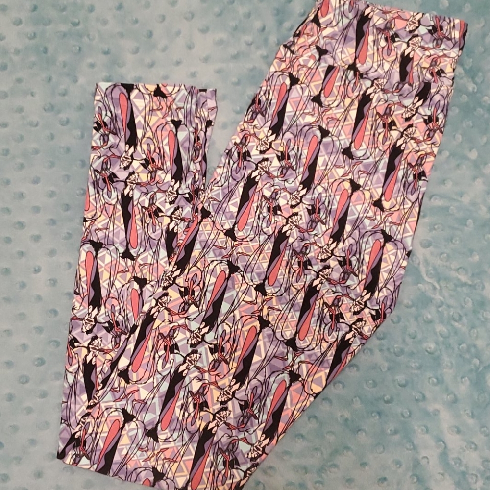 Cruella De Vil lularoe OS leggings
